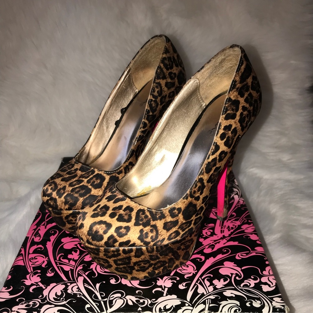 Leopard print heels